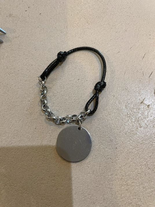 Bracelet ajustable mi-corde mi-chaîne grand disque